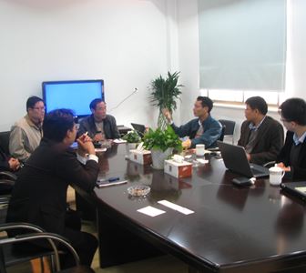 Dr. Zhu Xiangyang, vice president of the school of mechanical and power engineering of Shanghai Jiaotong University, and his delegation came to the company for investigation